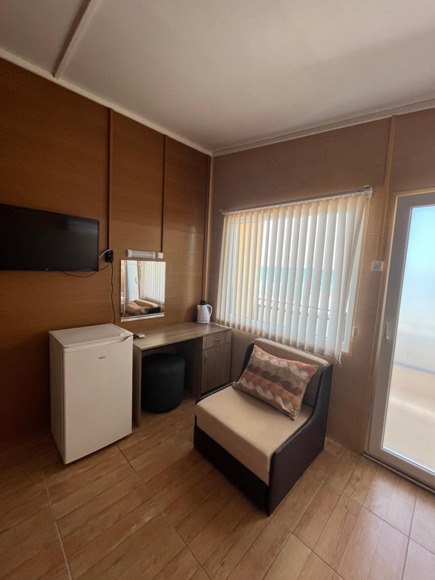 גולדן סנדס Family Hotel Globus מראה חיצוני תמונה