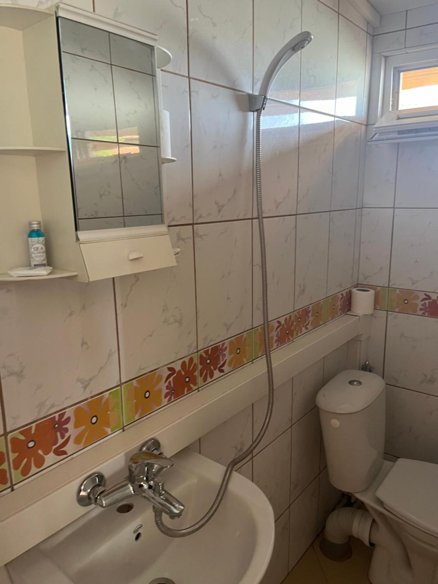גולדן סנדס Family Hotel Globus מראה חיצוני תמונה