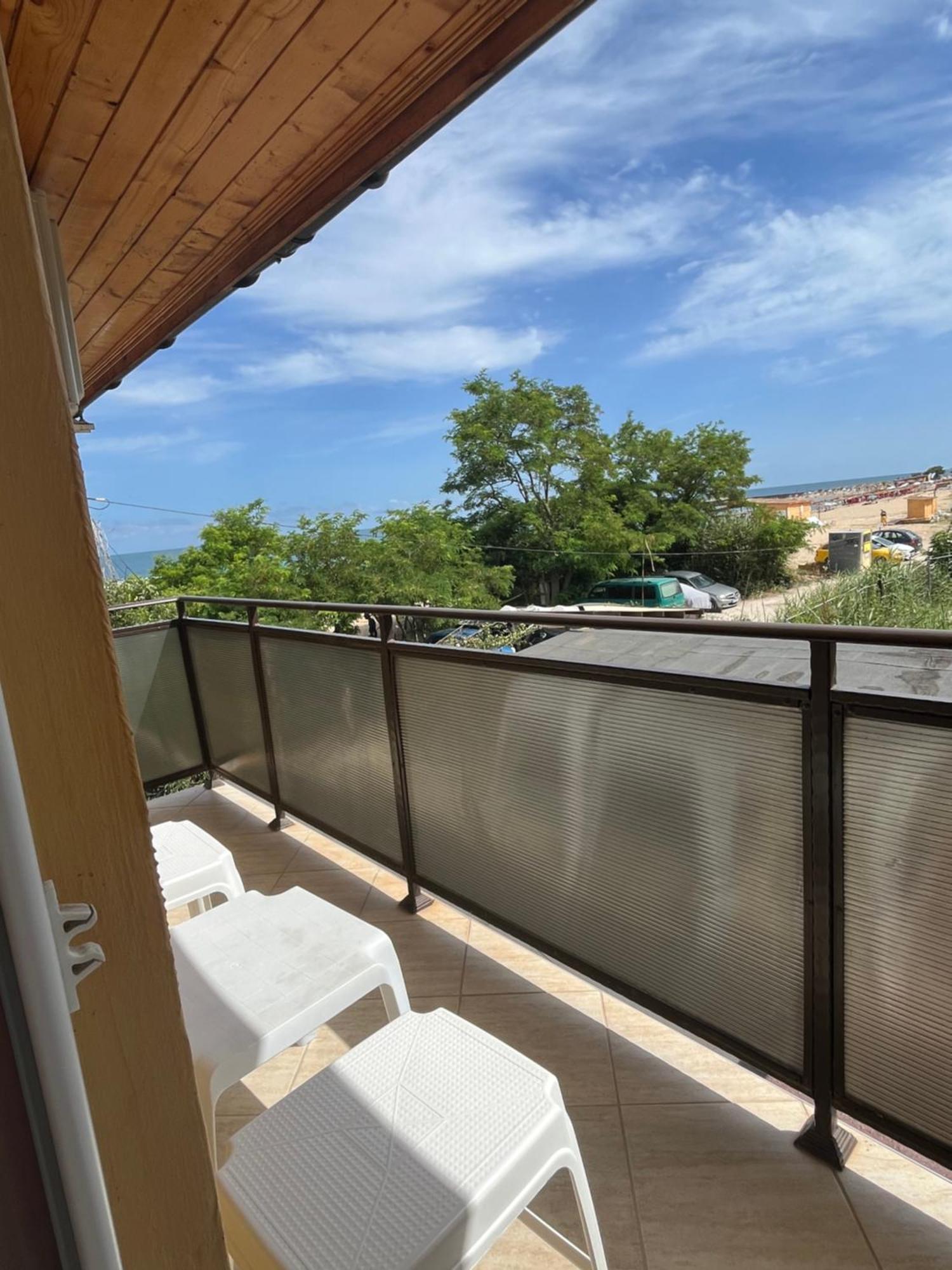 גולדן סנדס Family Hotel Globus מראה חיצוני תמונה