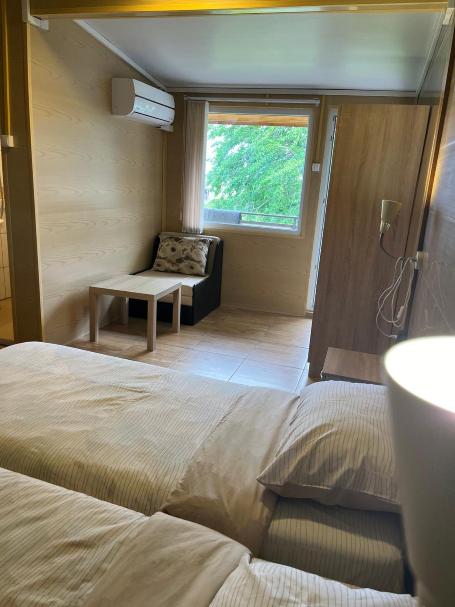 גולדן סנדס Family Hotel Globus מראה חיצוני תמונה